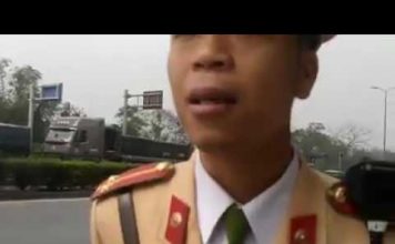 CSGT bắt lỗi láo đường 5